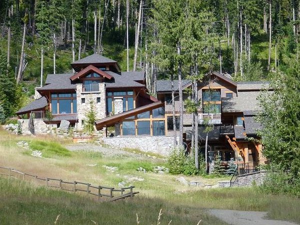 Comment Économiser sur la Location d'une Chambre de Ski