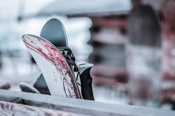 Location de vacances pour le ski avec un espace sécurisé à skis : Protégez votre matériel
