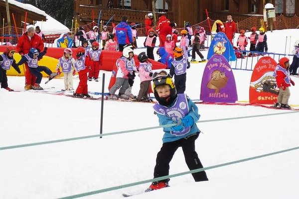Location pour le ski avec des enfants ayant le label famille plus : Séjour adapté aux besoins des familles