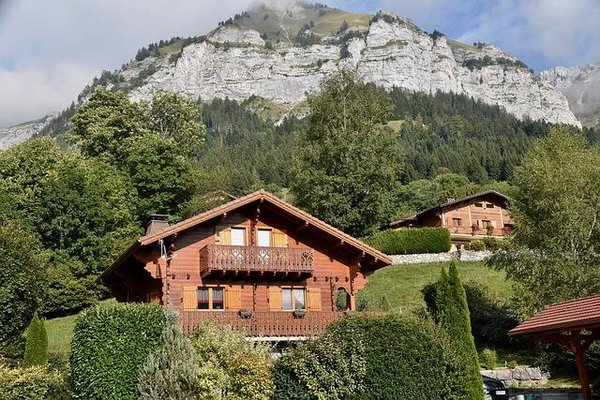 Quelles sont les activités à faire en hiver lors d'une location de vacances au ski en Haute Savoie ?