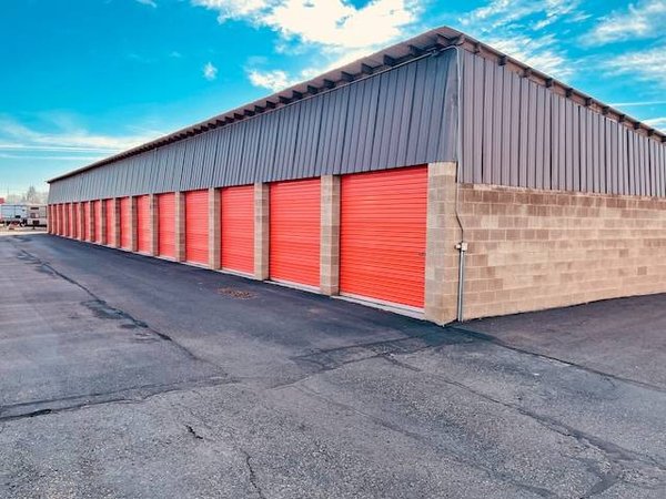 Trouvez votre box de stockage idéal à Pau